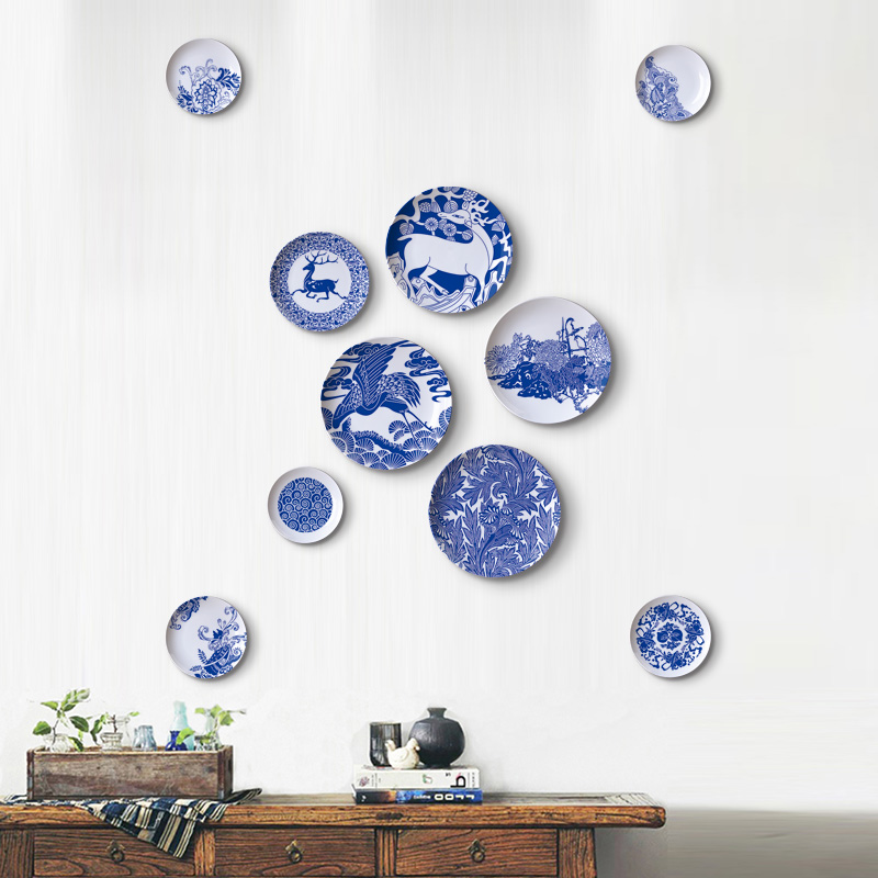 Chinese Style Plates Decorative Wall Hanging Dishes Blue and white porcelain Art Ceramic Plate Home Hotel Studio Decoration