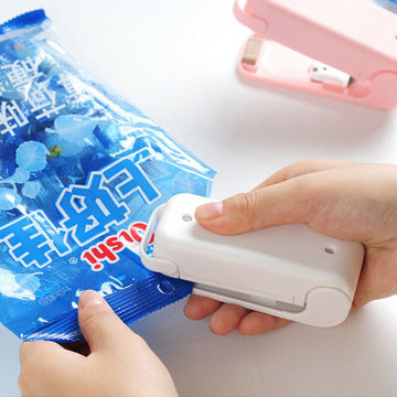 Plastic Bag Heat Sealing Machine Closing Capper Mini Portable Food Sealer Machine Handheld Food Snacks Packaging Vacuum