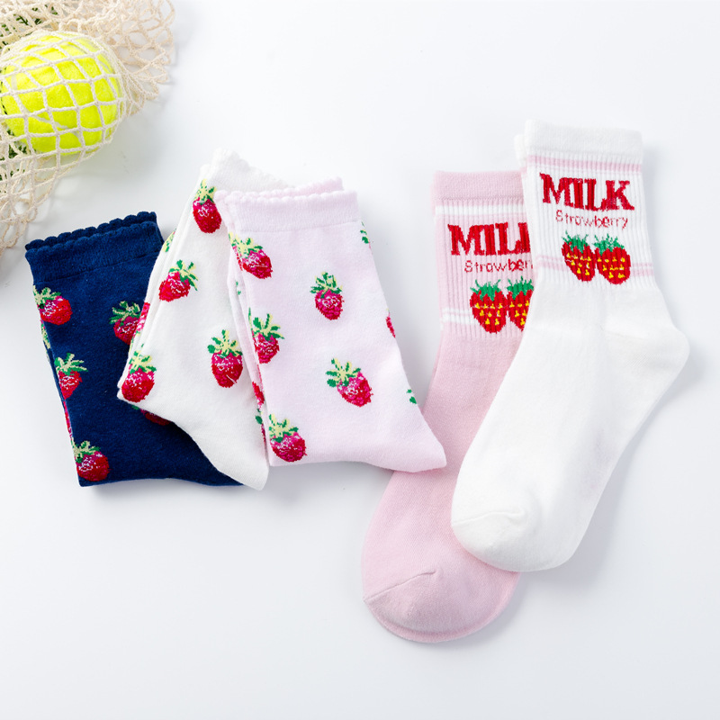 Women Socks Strawberry Letter Print Cute Sock Japan Style Pink White Cotton Long Socks for Women Harajuku Hip Hop Skateboard Sox