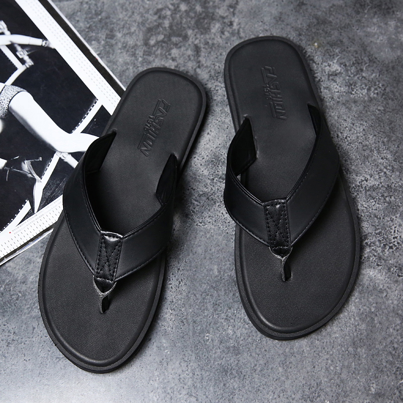 YEINSHAARS New Summer Men Leather Slippers Handmade Flip Flops Comfortable Breathable Beach Sandals Classic Casual Flats Shoes