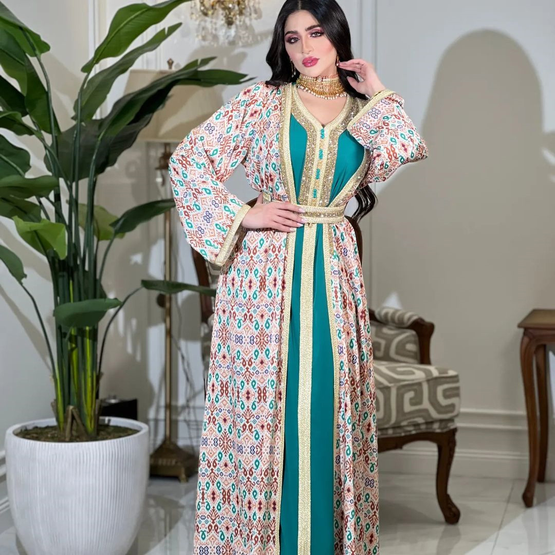 Luxury Two Piece Abaya Set Detail