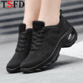 Breathable Summer Sneakers White Women's Sports Shoes Outdoor Sport Running Shoes Thick Bottom Tennis Shoes Runway Footwear D1