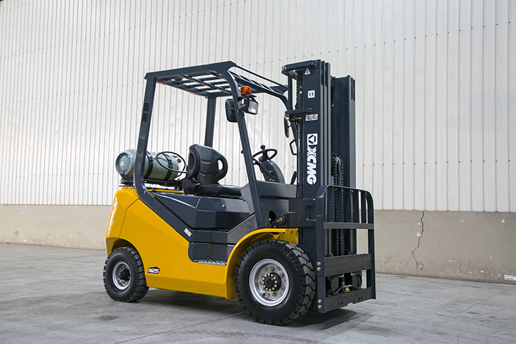 XCMG 1.5ton mini LPG Forklift FGL15T