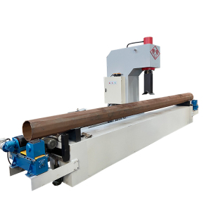 Light Pole Production Equipment with Straightening Function