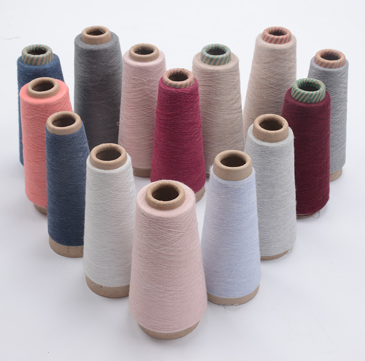 GRS polyester yarn.jpg