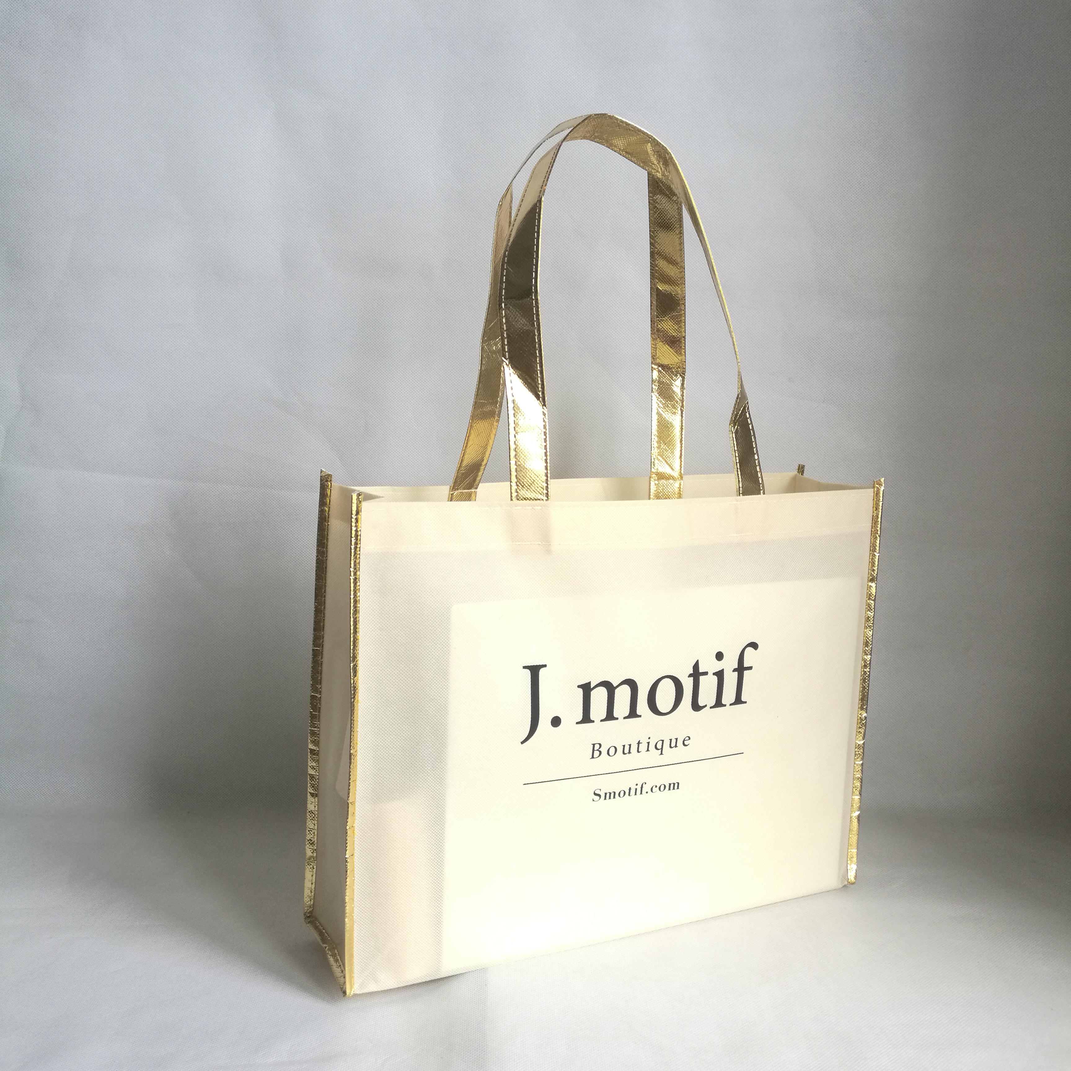 1000pcs/lot Beige Non Woven Fabric Shopping Bags with Gold Trim Folding Reusable Non Woven Promotional Bags for Trade Show/Gifts