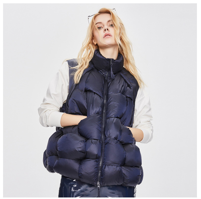 Sleeves Detachable Puffer Jacket For Women