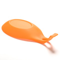 One Piece Heat Resistant Silicone Spoon Rest Kitchen Utensil Spatula Holder Cooking Tool (Random Color)