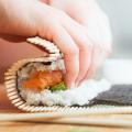 Kitchen Tools Sushi Maker Kit Rice Roll Bamboo Mold DIY Mould Roller Rice Sushi Bamboo Blinds