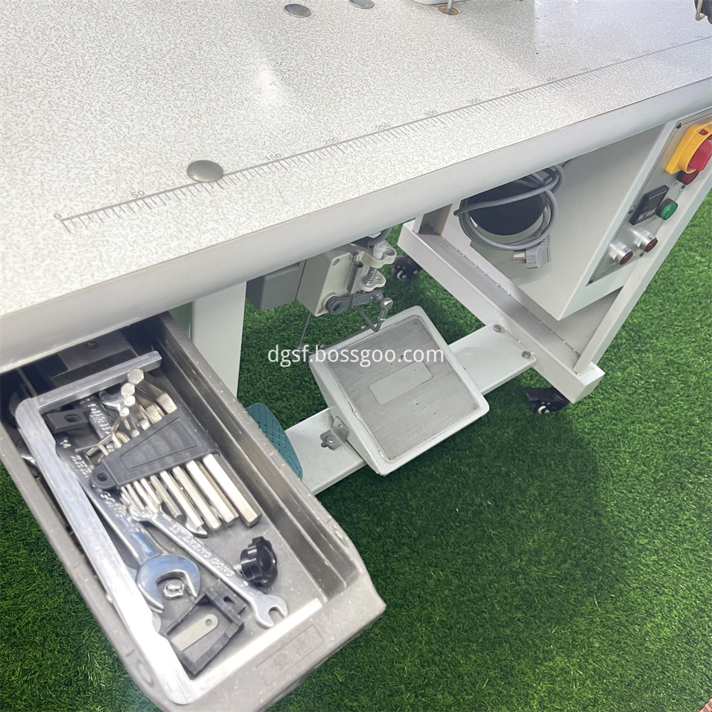 Automatic Cementing And Covering Zipper Machine 9 Jpg