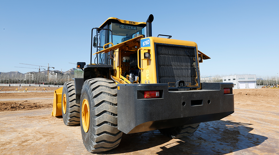 Cat wheel loader 7tons similar SEM676D high quality