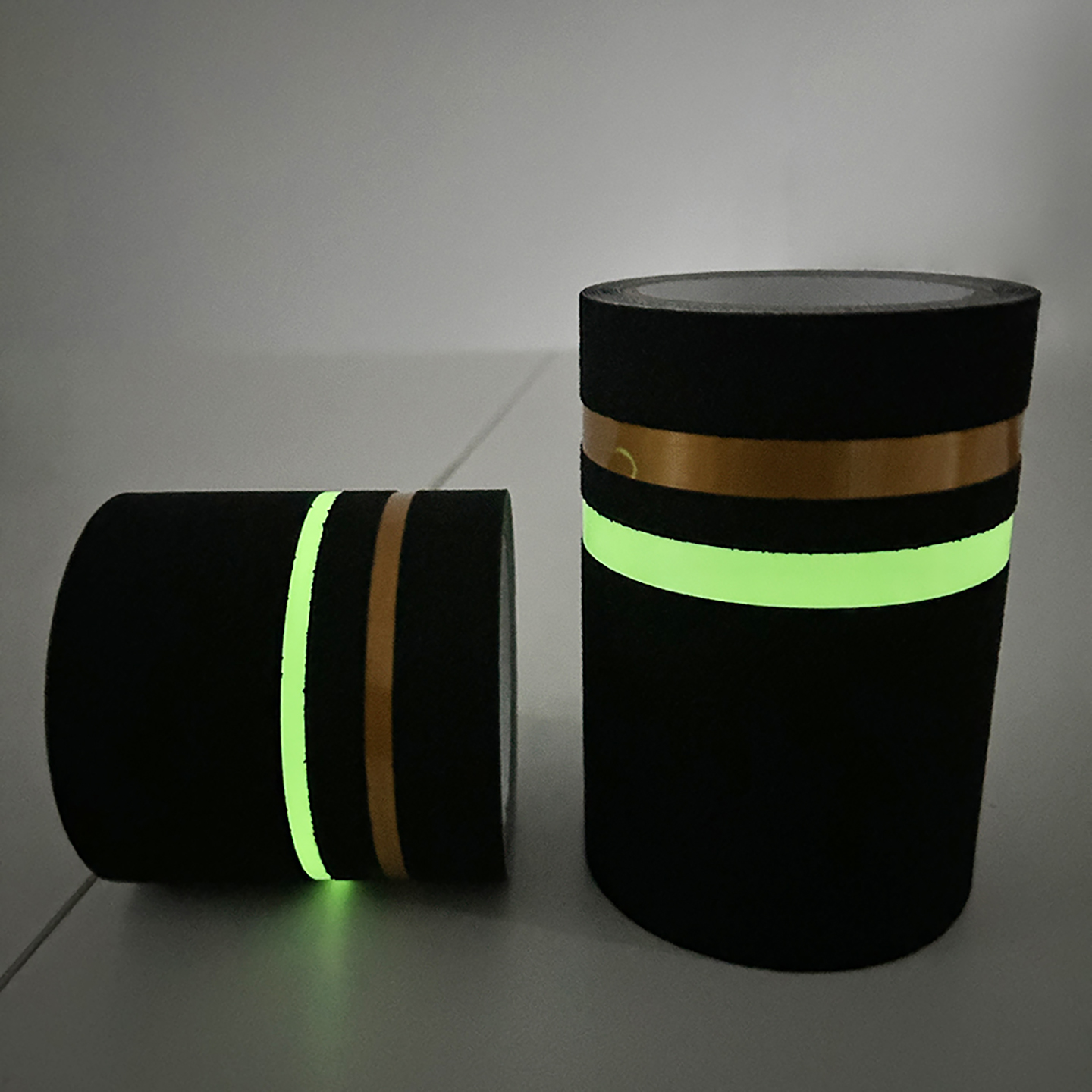 Reflective & glow in dark anti slip tape (20)