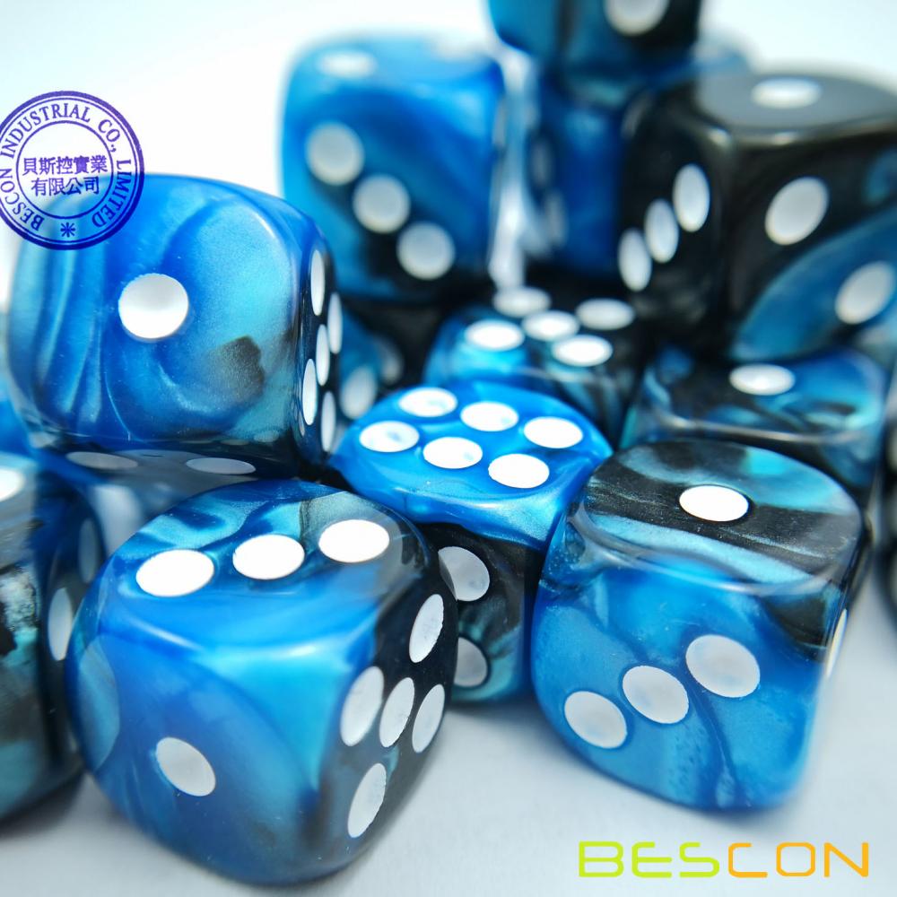 Gemini Small Token Dice Loyalty Dice 9