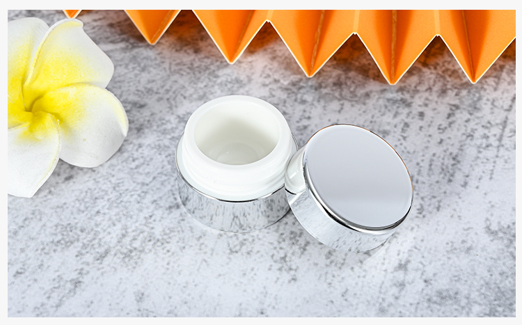 Plastic  Empty 3ML Lip Balm Jar (9)