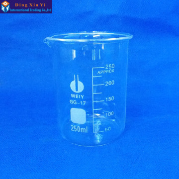 250ml Low Form Beaker Chemistry Laboratory Borosilicate Glass Transparent Beaker Thickened with spout 1PC