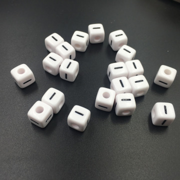 Single Initial I Printed Acrylic Letter Beads Mini Order 100PCS/Bag Plastic Cube Square Alphabet Lucite Jewelry Beads 10*10MM