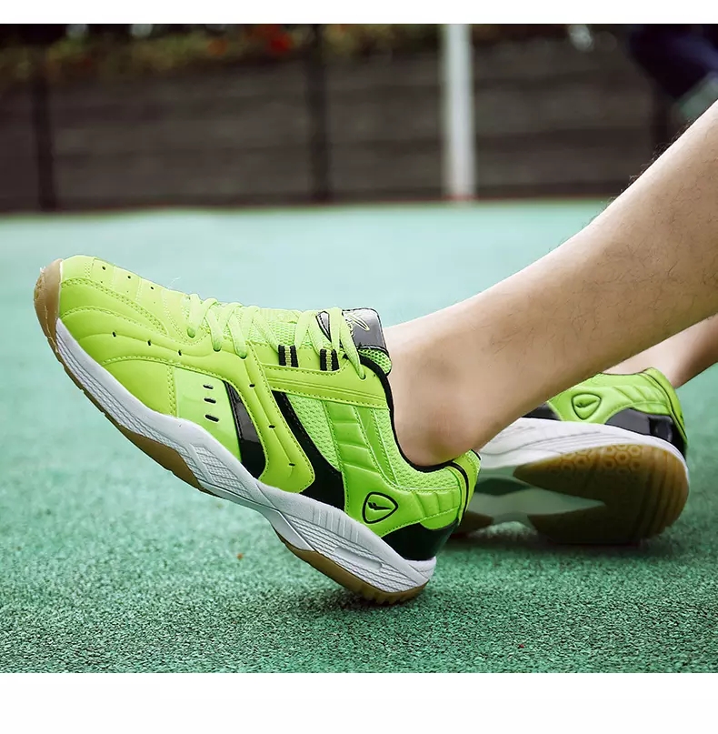 Men Women Breathable Court Badminton Shoes Volleyball Tennis Sneakers Professional Training Sport Shoes for Badminton Ping Pong