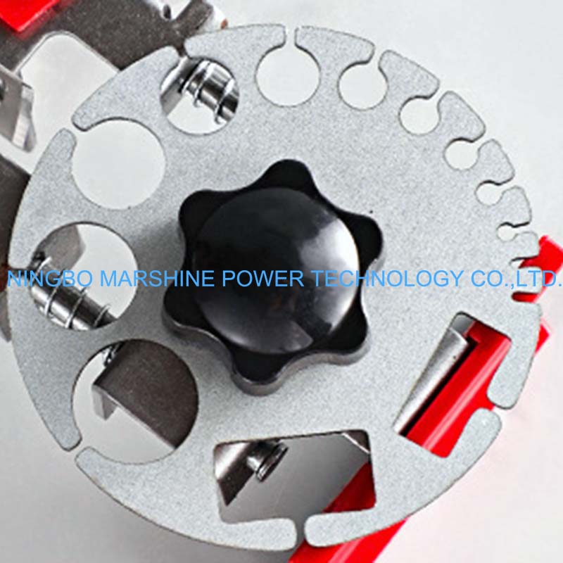 Stripper's Blade Adjust Mechanism