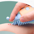 Silicone Bath Brush Soft Baby Shampoo Brush Durable Comb Shower Brush Portable Bath Brush for Infant Kid (Random Color)