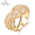 Mytys Brand New Arrival Rings Trendy Fashion Lady Jewelry Accessory Gift Wire Mesh Net Inside Crystal Ring R1207