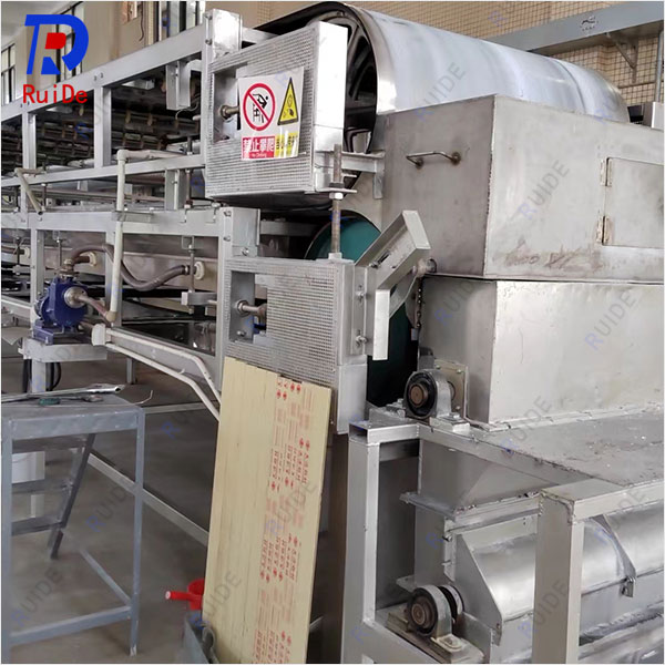 Stearic acid laminating machine