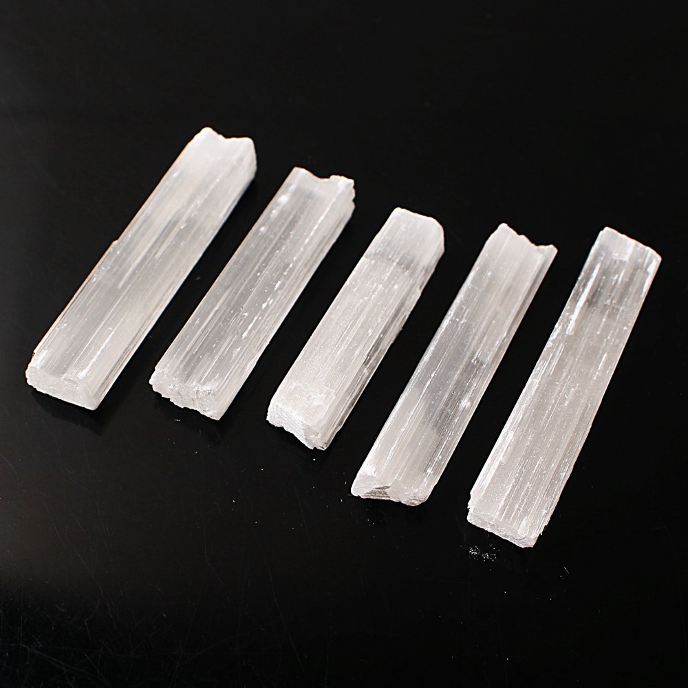 1 Pack/5Pcs Natural White Selenite Rough Sticks Mineral Specimen Heraling Crystal Wand Irregular Shape Pendant Making Stone