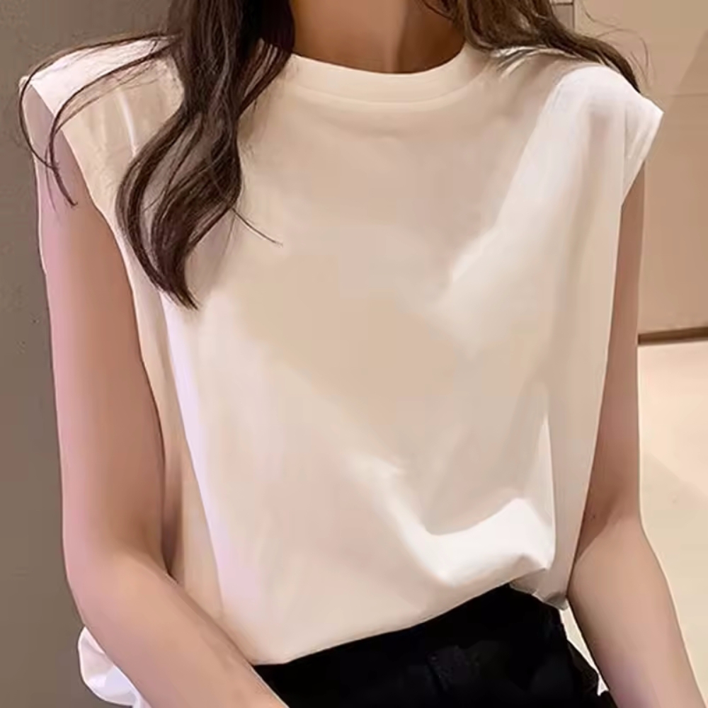 sleeveless vest
