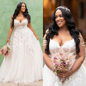 Plus Size Wedding Dresses 2019 V Neck Lace Appliques Off the Shoulder Bridal Wedding Gowns Custom Made vestido de noiva