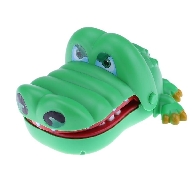 1Pcs fashion Large Crocodile Mouth Dentist Bite Finger Game Funny Novelty Gag Toys for Kids Children Play Fun 2020 hot sale