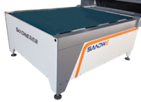 Front feed conveyor