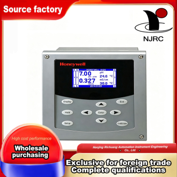 Conductivity pH ORP Dissolved Oxygen Universal Analyzer