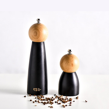 Modern style Wooden Ceramic core Spice Nut Grinder Hand Grinding Bottle Homde Decoration Kitchen Tool For Salt Pepper