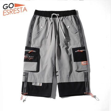 GOESRESTA Men's Shorts Trendy Sports Loose Reflective Casual Shorts Men's Seven-point Big Pocket Street Clothing Tooling Shorts