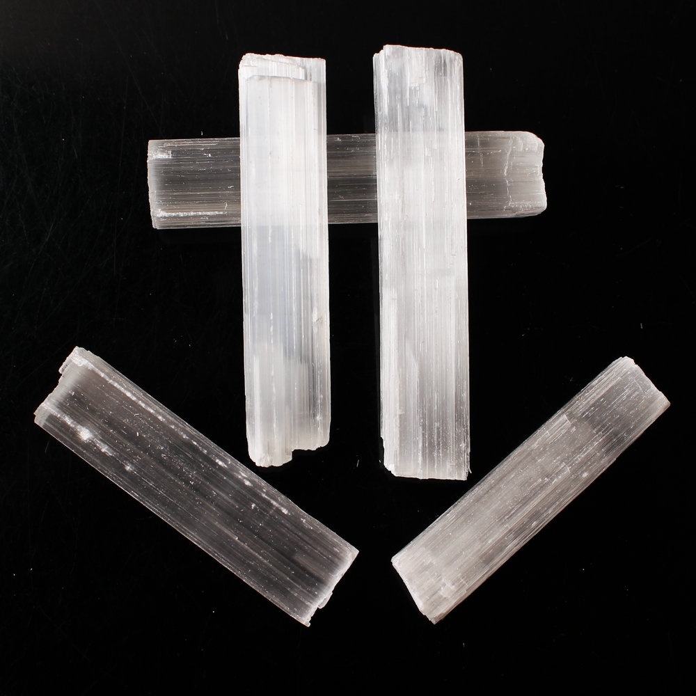 1 Pack/5Pcs Natural White Selenite Rough Sticks Mineral Specimen Heraling Crystal Wand Irregular Shape Pendant Making Stone