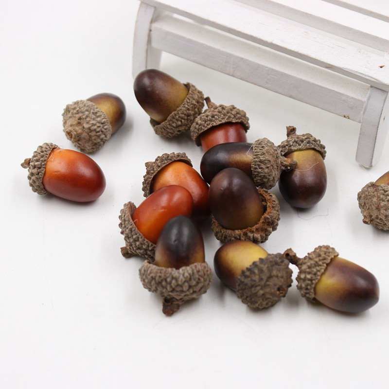 Cheap 1/10pcs 3cm Acorns Mini Artificial Fake Foam Fruits and Vegetables Berries Flowers For Wedding Christmas Tree Decoration