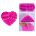 1Pc Rose Red Heart Shape Washing Pad Brush Scrubber Silica Gel Cleaning Board Mat Makeup Brushes Light Wash Cosmetic Remove Tool