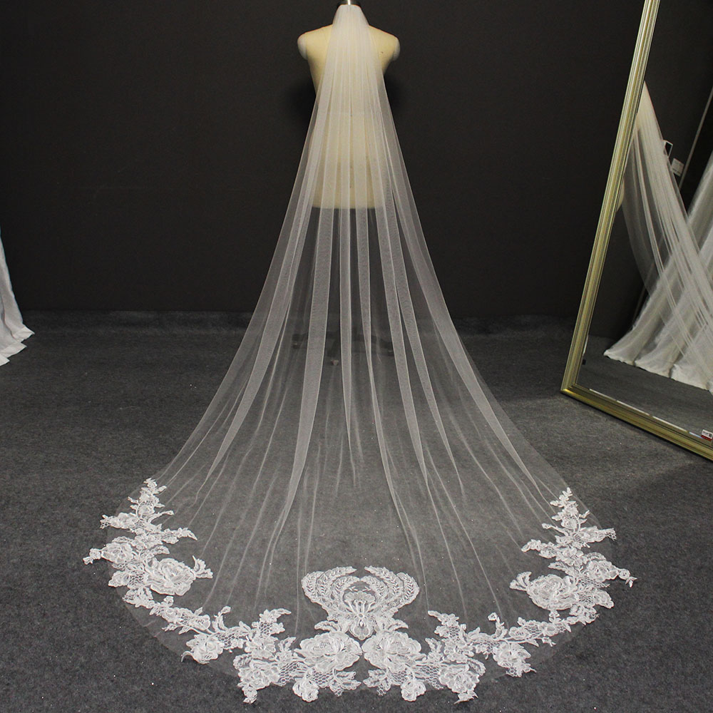 Real Photos Long Flower Lace Appliques Wedding Veil 1 Layer 3 Meters Ivory Bridal Veil with Comb Wedding Accessories