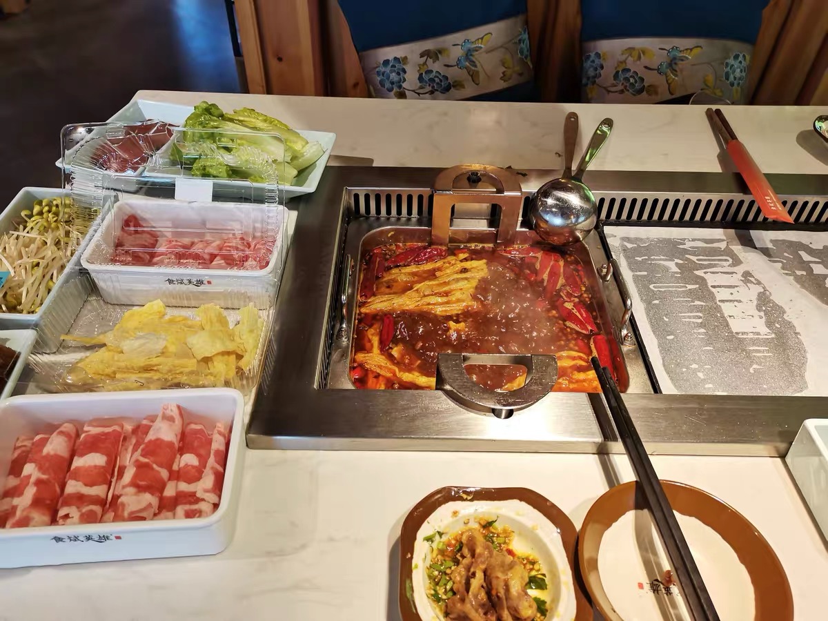 Stainless steel hot pot table