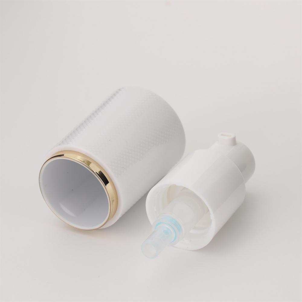 18mm White Treatment Pump