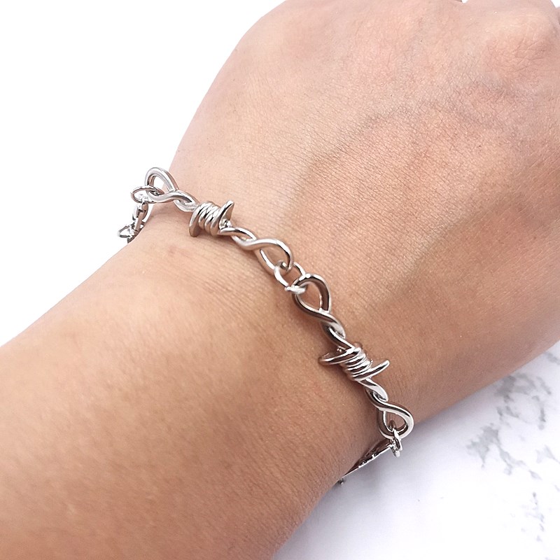 Small Wire Brambles Iron Unisex Choker Bracelet Women Hip-hop Gothic Punk Style Barbed Wire Little Thorns Bracelet Gifts