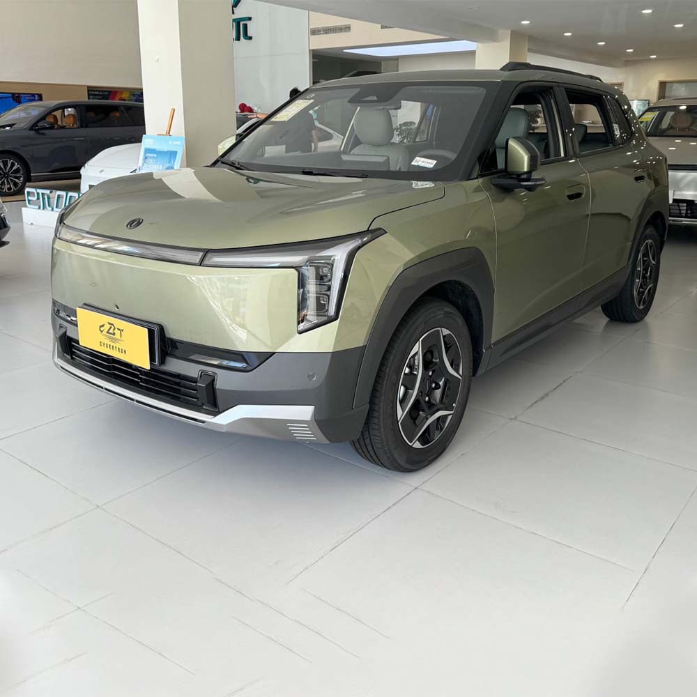 Stable chassis and smooth infotainment system