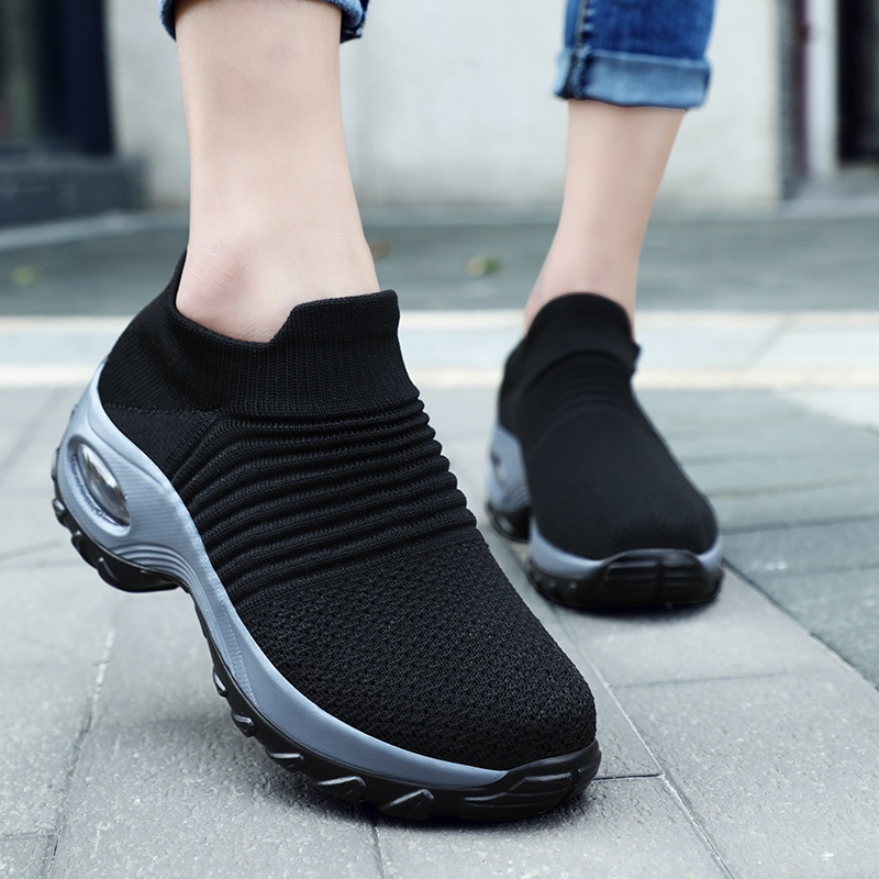 Fashion Women Lightweight Sneakers Running Shoes Outdoor Sports Shoes Breathable Mesh Comfort Platform Shoes Air Cushion Sneaker