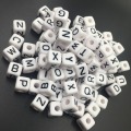 Single Letter P Beads Black Initial Printed White Cube Acrylic Alphabet Jewelry Pearl 100PCS 10*10MM Lucite Plastic Square Beads