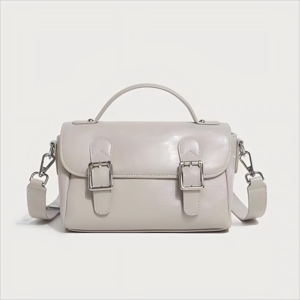 Lady's commuter travel handbag