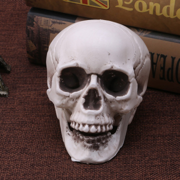 2021 New Plastic Human Mini Skull Decor Prop Skeleton Head Halloween Coffee Bars Ornament