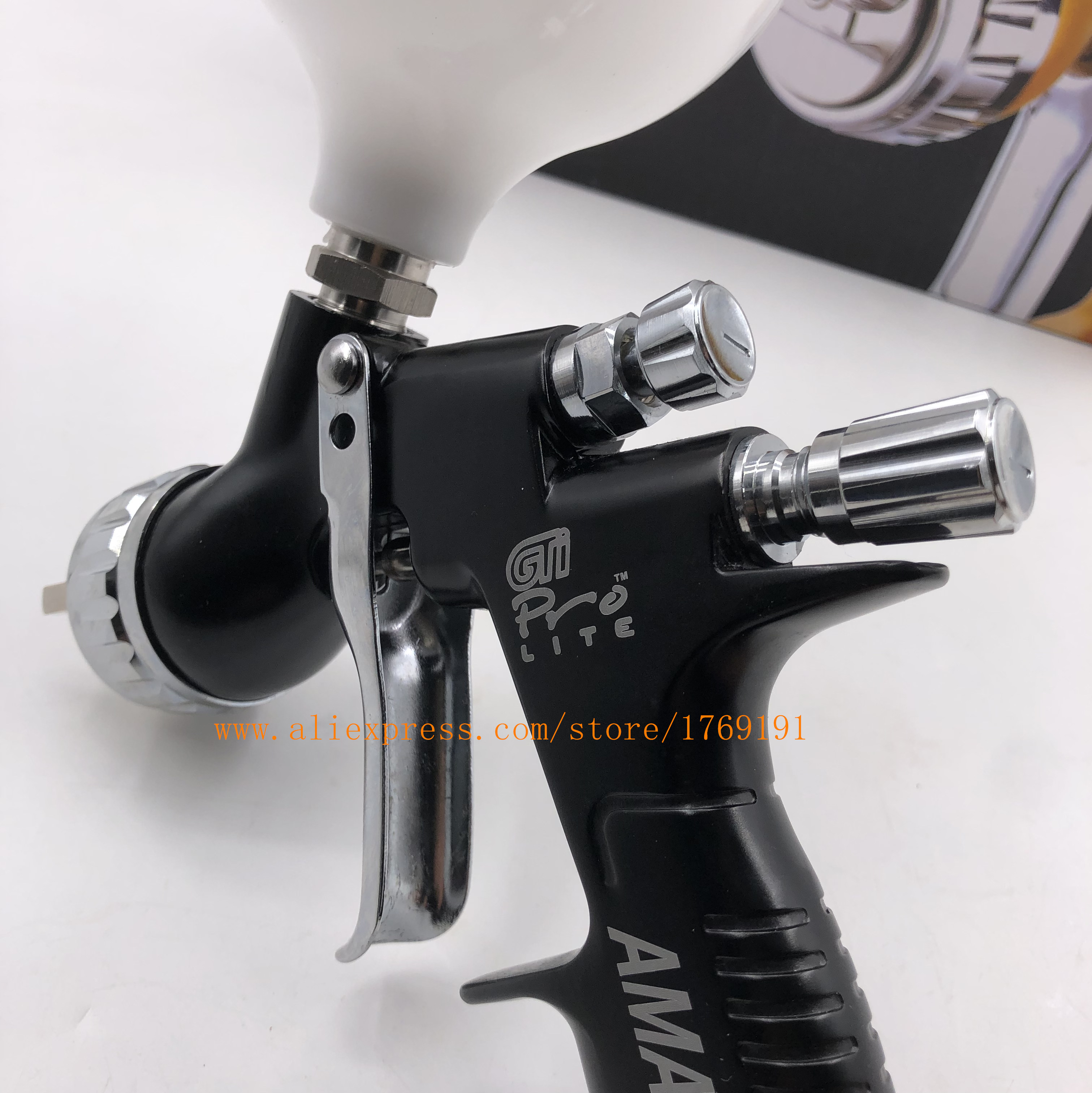 High efficiency paint gun GTI Pro lite spray gun TE20 / T110 1.3 / 1.8mm nozzle spray gun paint gun waterborne air spray gun
