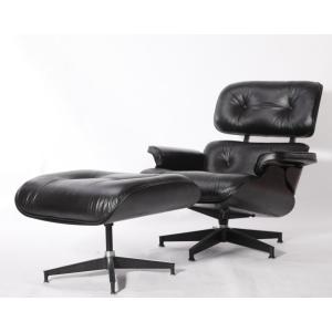 Eames Lounge Chair Replica All Black Edition