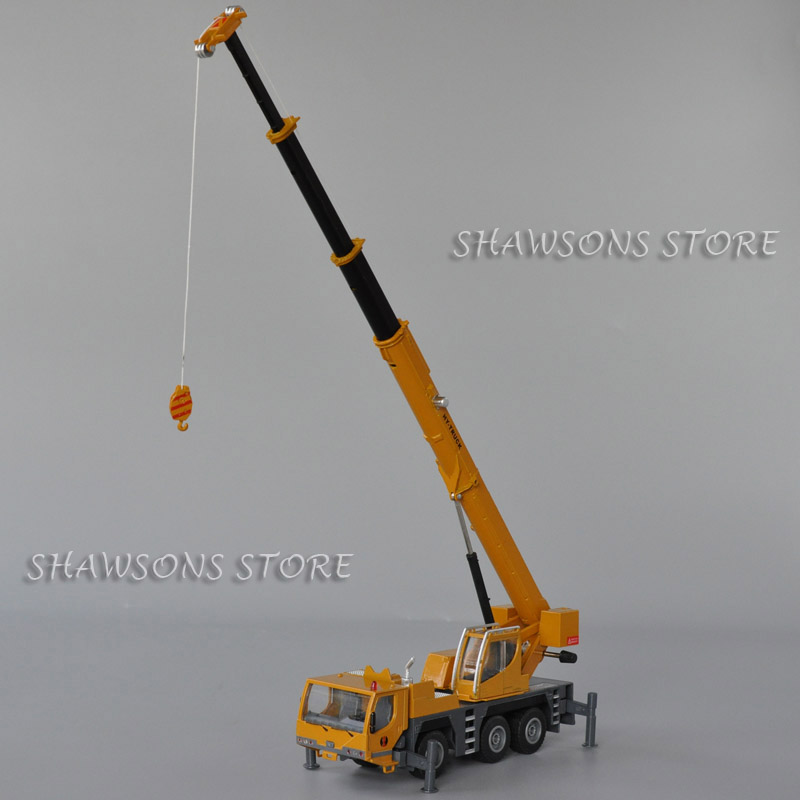 1:50 Diecast Metal Construction Vehicle Model Toy Crane Truck Lifter Miniature Replica Collectable