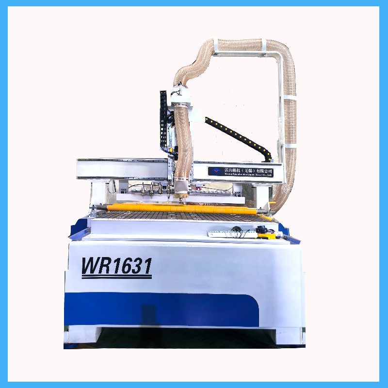 Plywood Cutting Machine