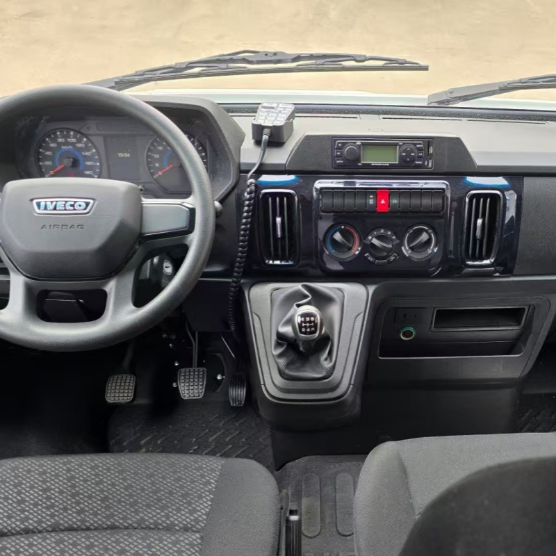 Left steering wheel